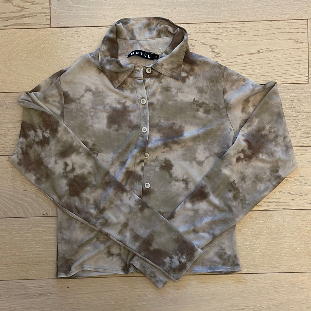 Motel sheer button down green and grey size S